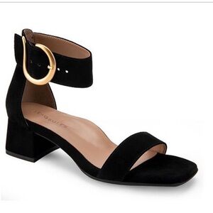 AEROSOLES Black Heels with Gold Accent